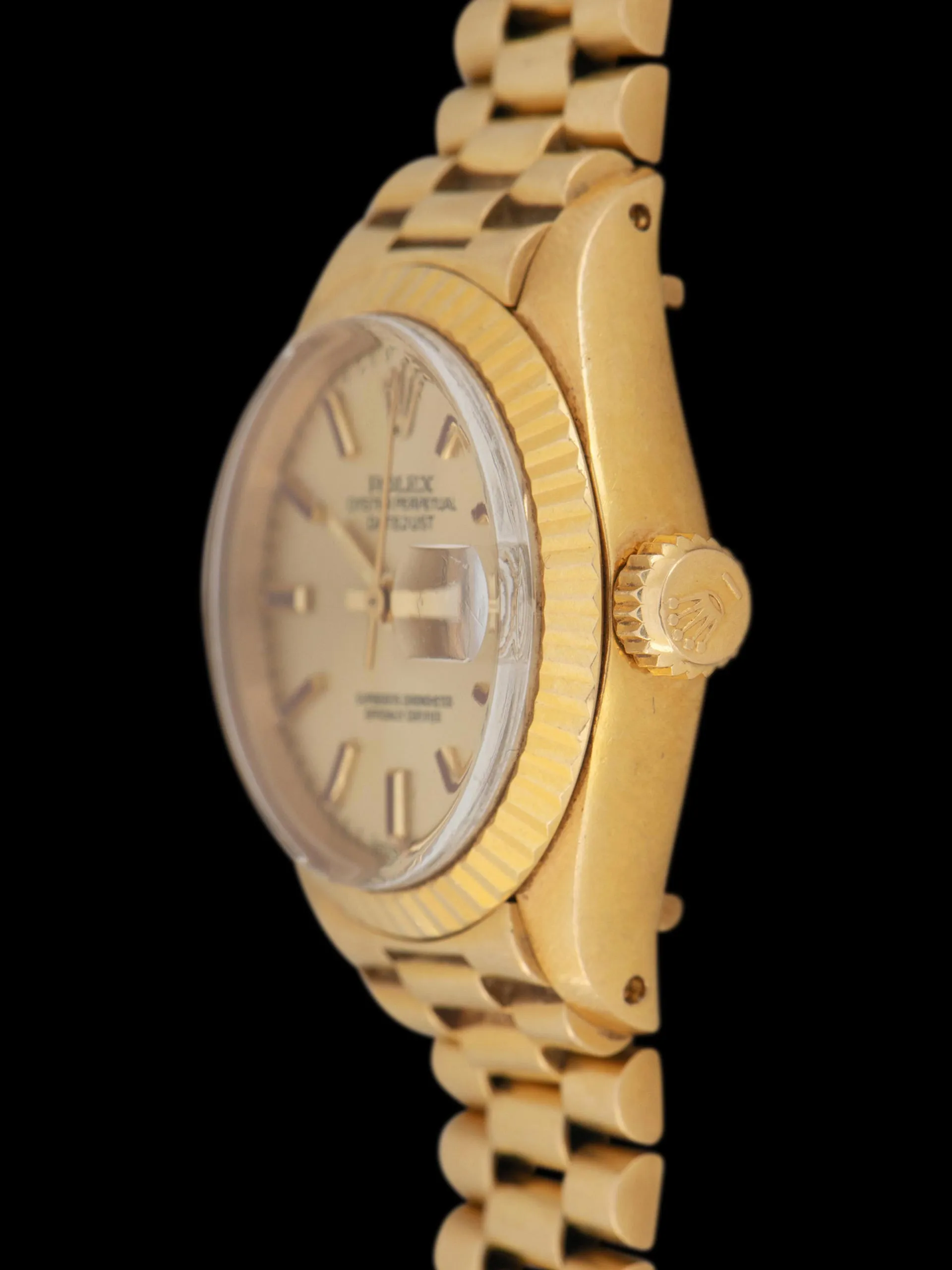 *Unpolished* 1974 Rolex Ladies Datejust 18K YG (Ref. 6917) Champagne "Sigma" Dial W/ Red Enamel Markers