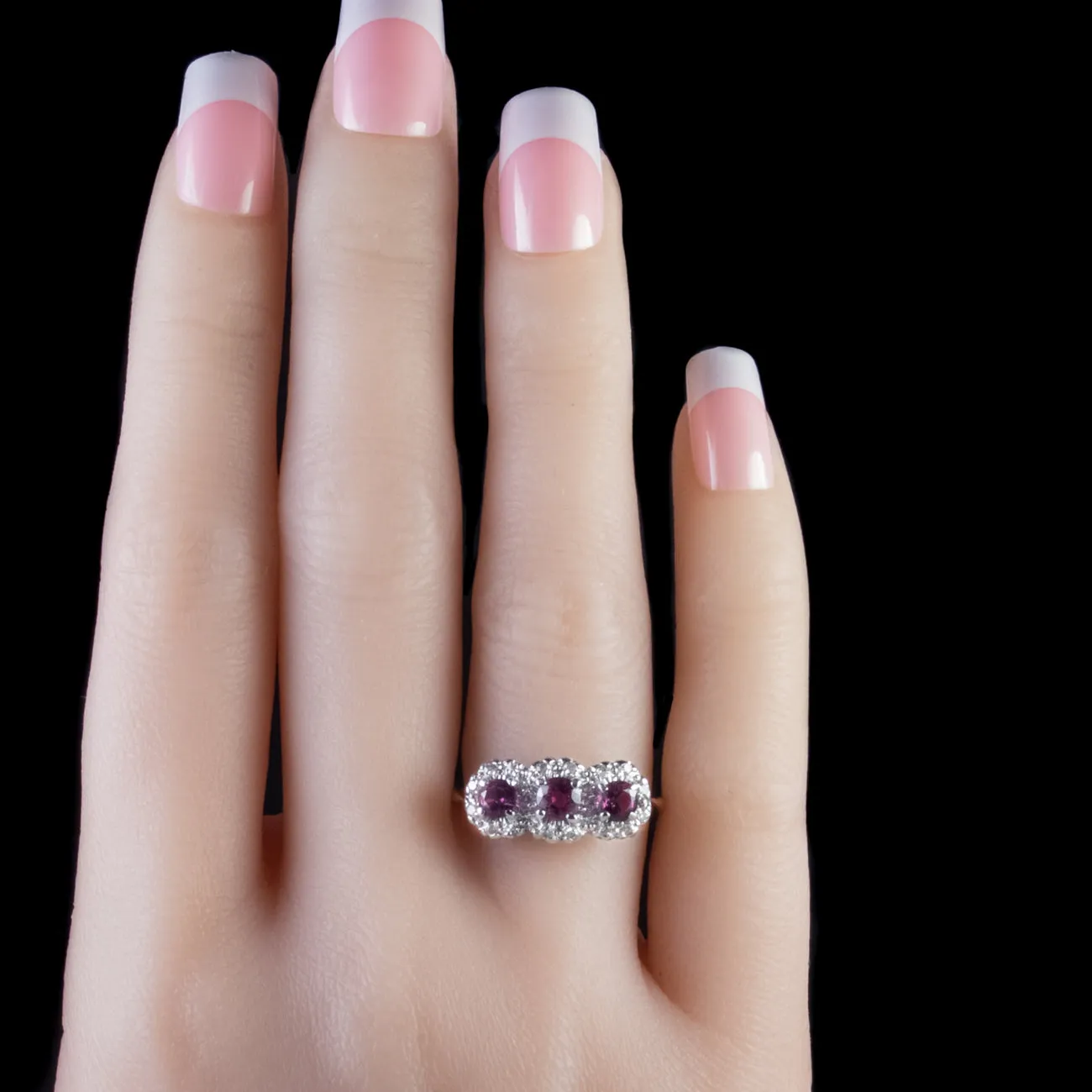 Vintage 0.80Ct Ruby Diamond Trilogy Cluster Ring 18Ct Gold Dated 1966