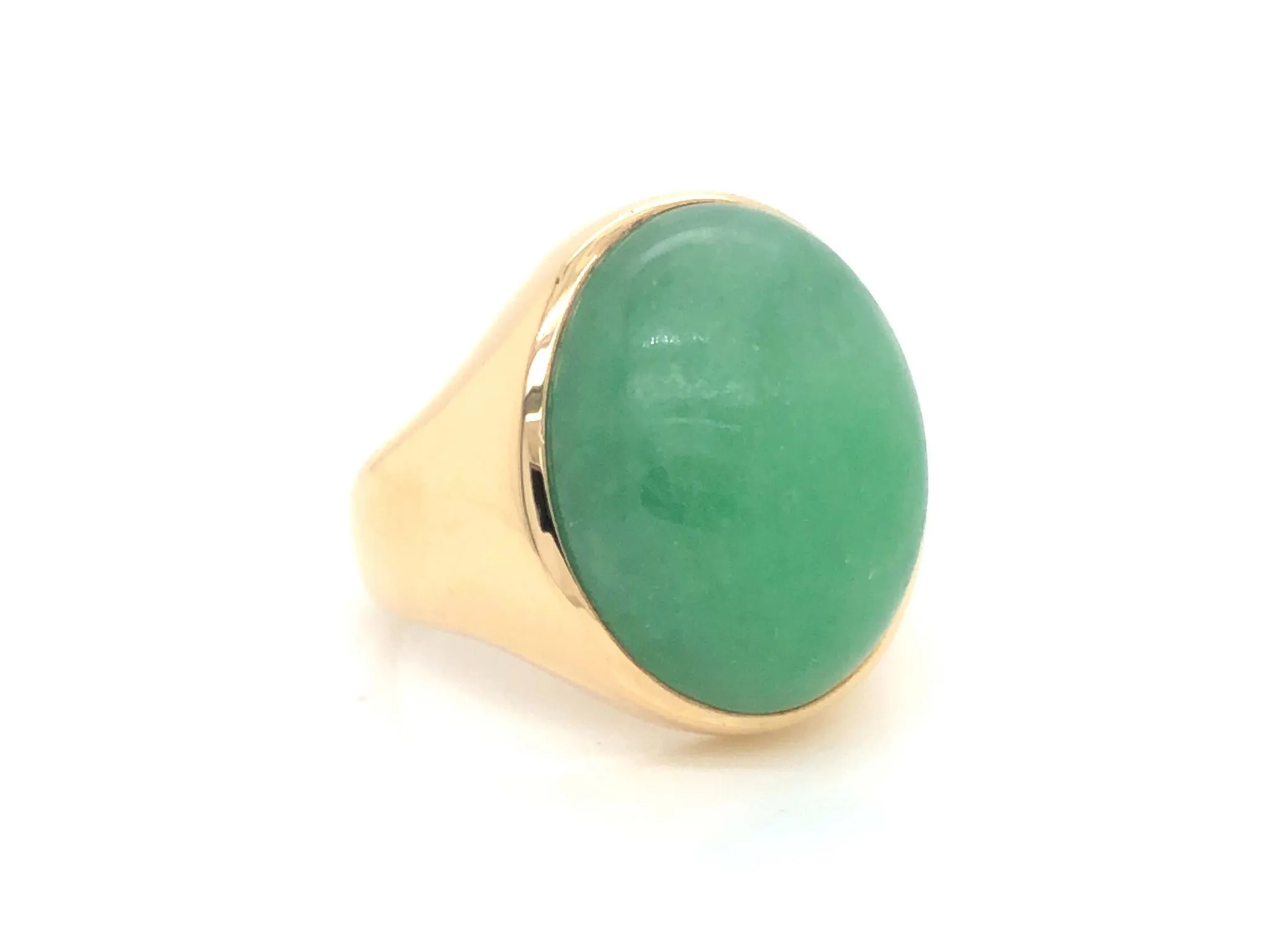 Vintage Men's Large Oval Cabochon Green Jade Ring - 14k Yellow Gold
